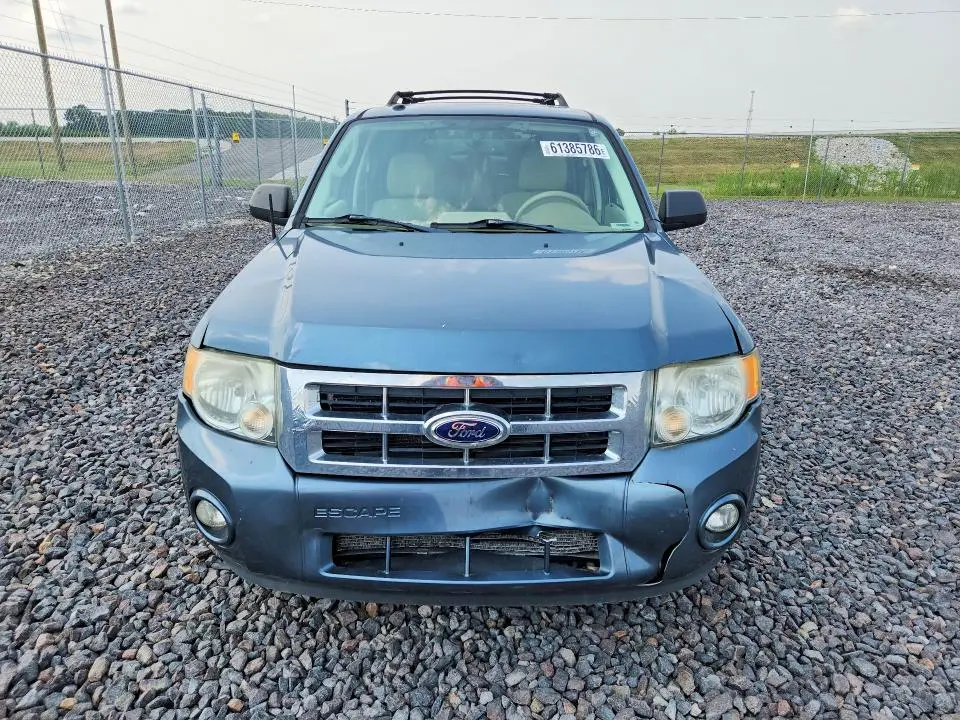 2011 FORD ESCAPE XLT  