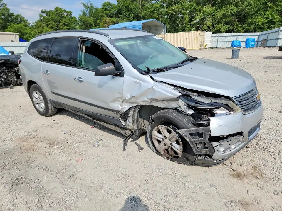 2015 CHEVROLET TRAVERSE LS  