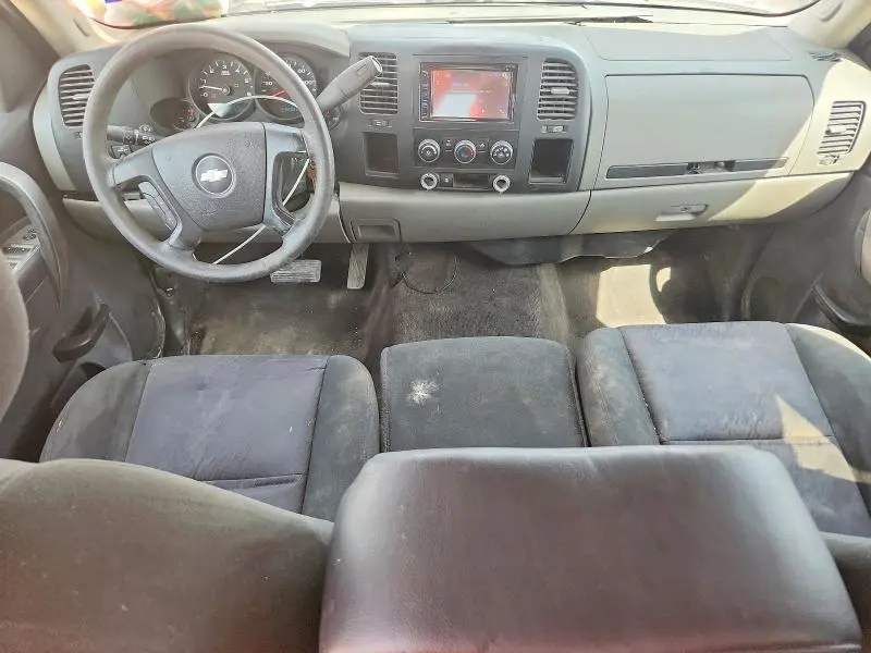 2011 CHEVROLET SILVERADO C1500 LS  
