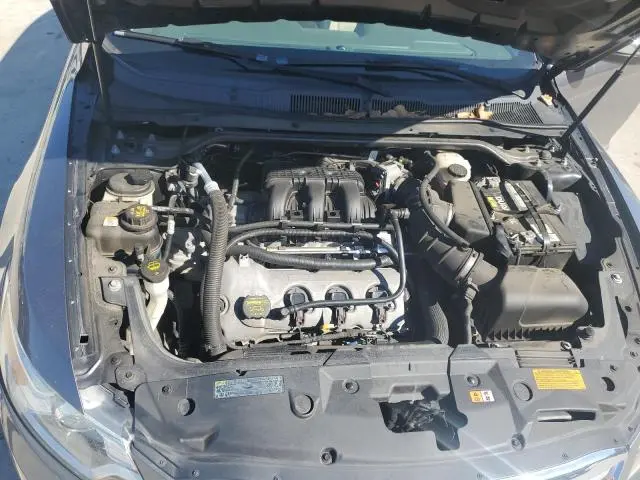 2011 FORD TAURUS LIMITED