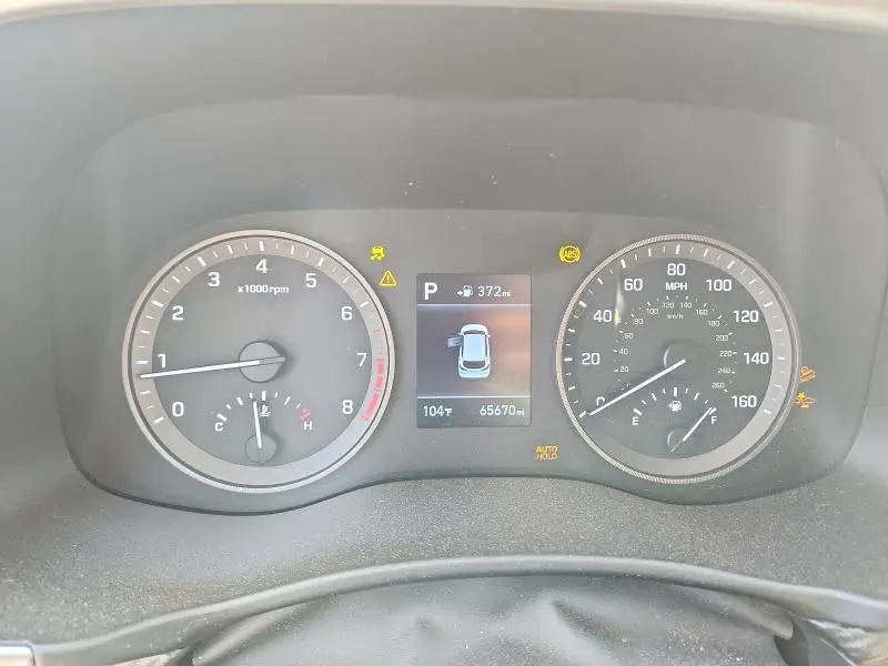 2020 HYUNDAI TUCSON SE  