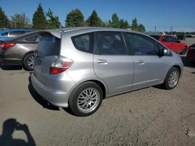 2013 HONDA FIT   