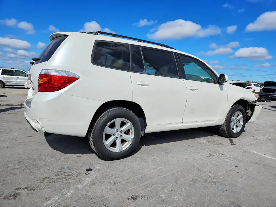 2010 TOYOTA HIGHLANDER BASE  