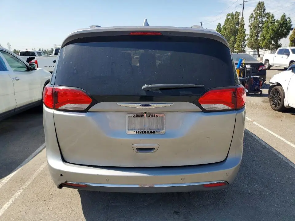 2018 CHRYSLER PACIFICA TOURING L  