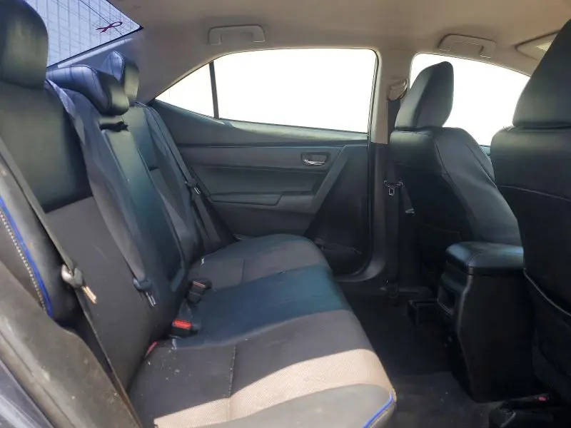 2018 TOYOTA COROLLA SE  