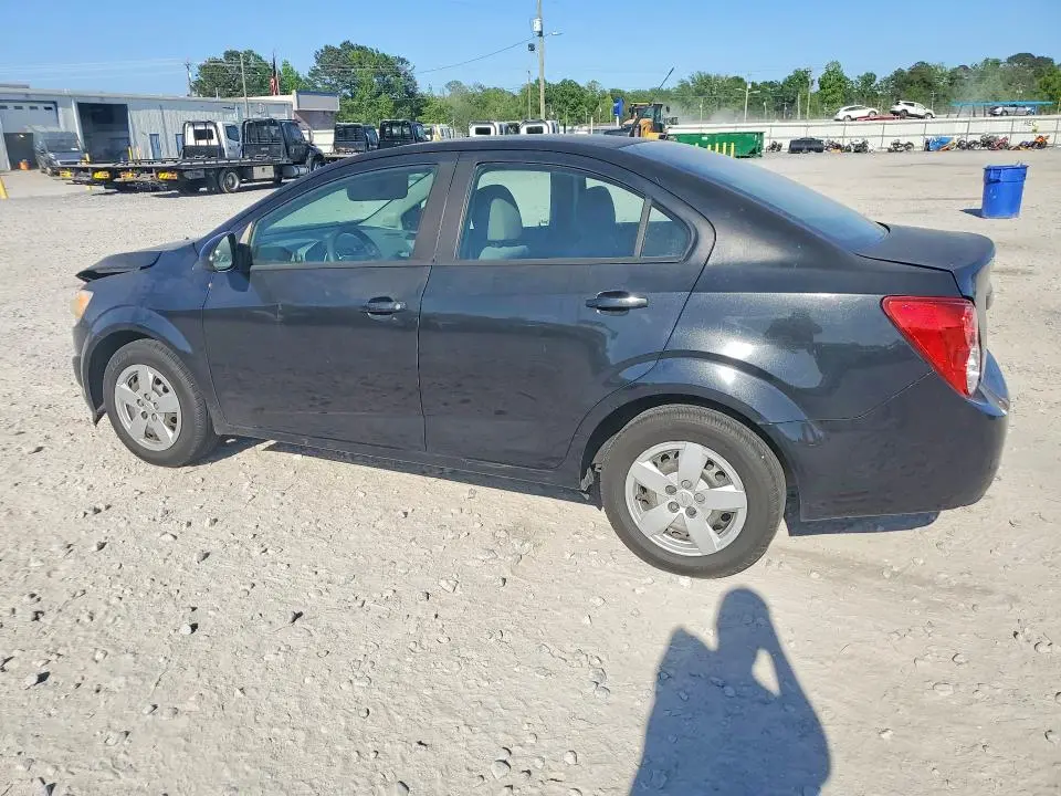 2013 CHEVROLET SONIC LS  