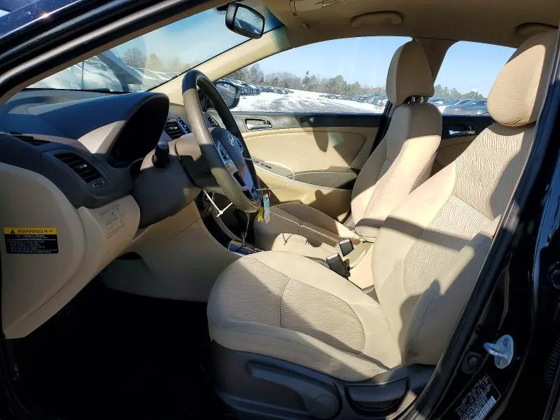 2013 HYUNDAI ACCENT GLS  