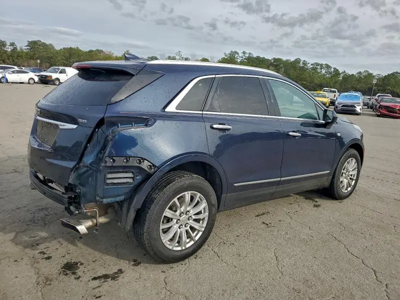2017 CADILLAC XT5   