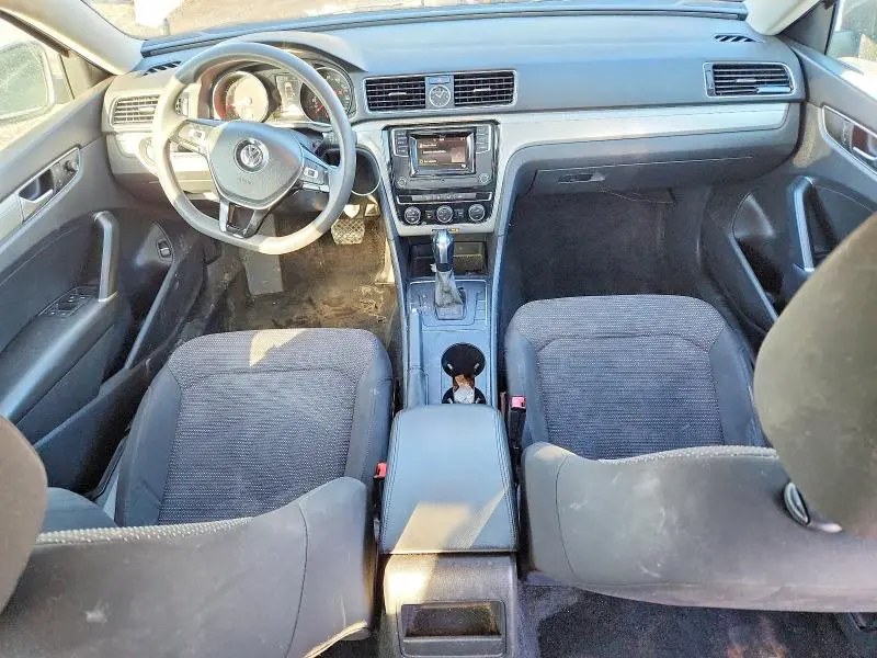 2016 VOLKSWAGEN PASSAT S  