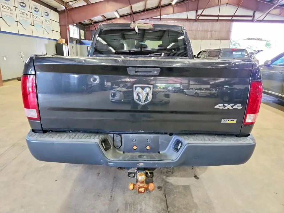 2016 RAM 1500 ST  