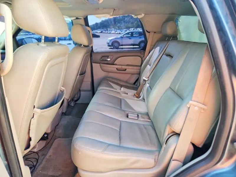 2010 GMC YUKON SLT  