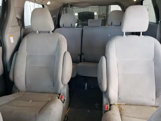 2015 TOYOTA SIENNA   
