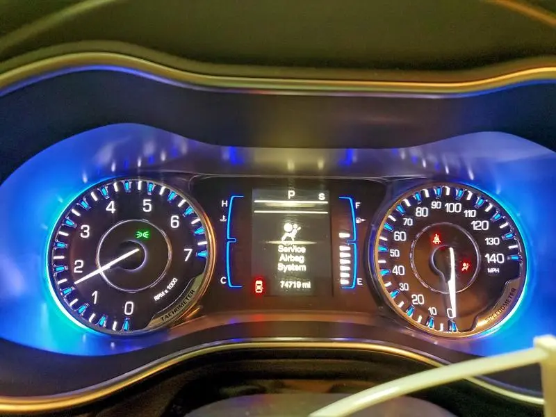 2016 CHRYSLER 200 LIMITED  