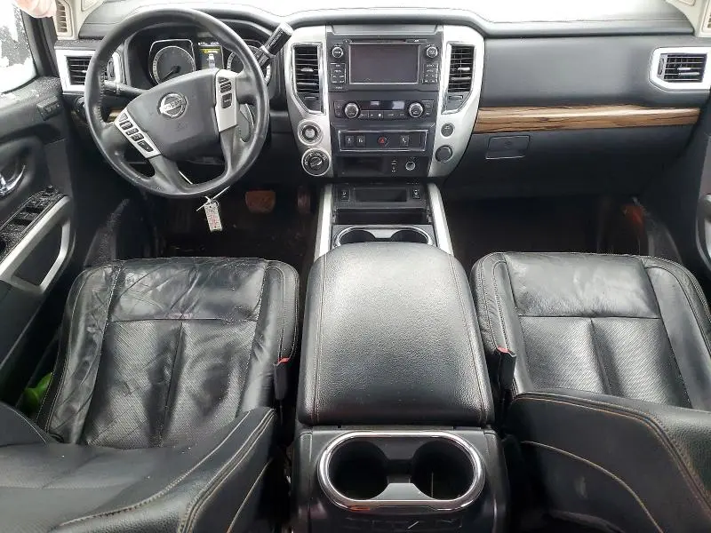 2017 NISSAN TITAN SL  