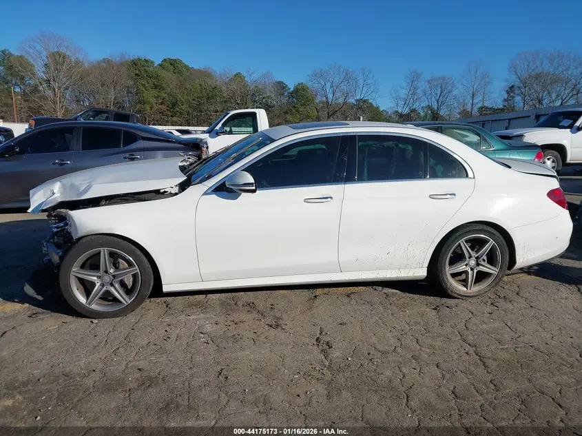 2017 MERCEDES-BENZ E 300  