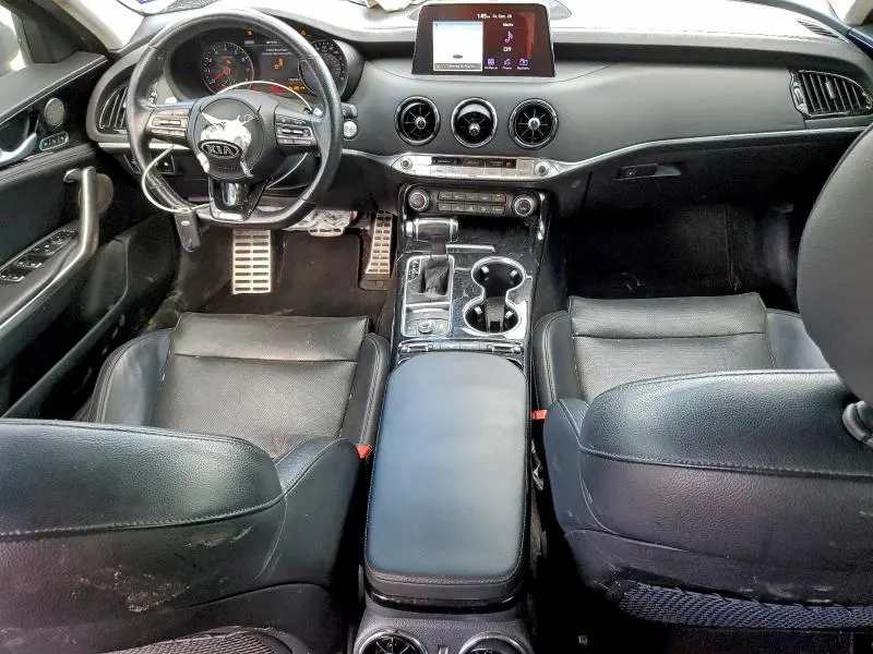 2019 KIA STINGER GT1  