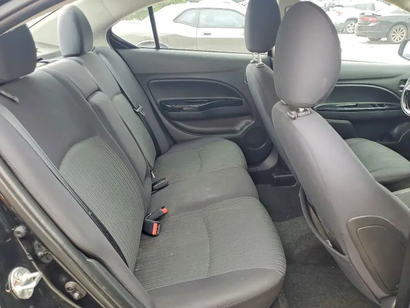 2017 MITSUBISHI MIRAGE G4 SE  