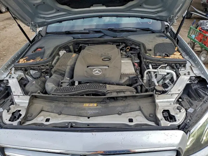 2019 MERCEDES-BENZ E 300  