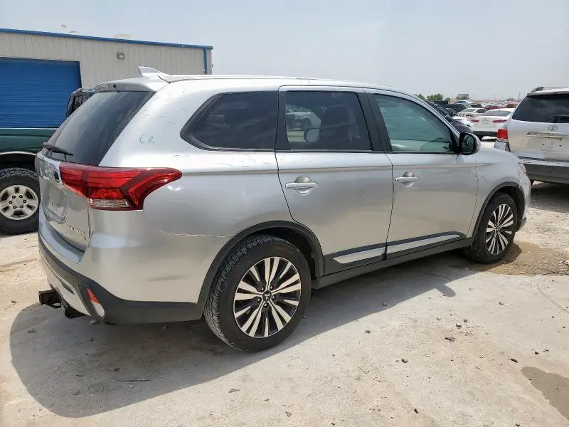 2019 MITSUBISHI OUTLANDER SE