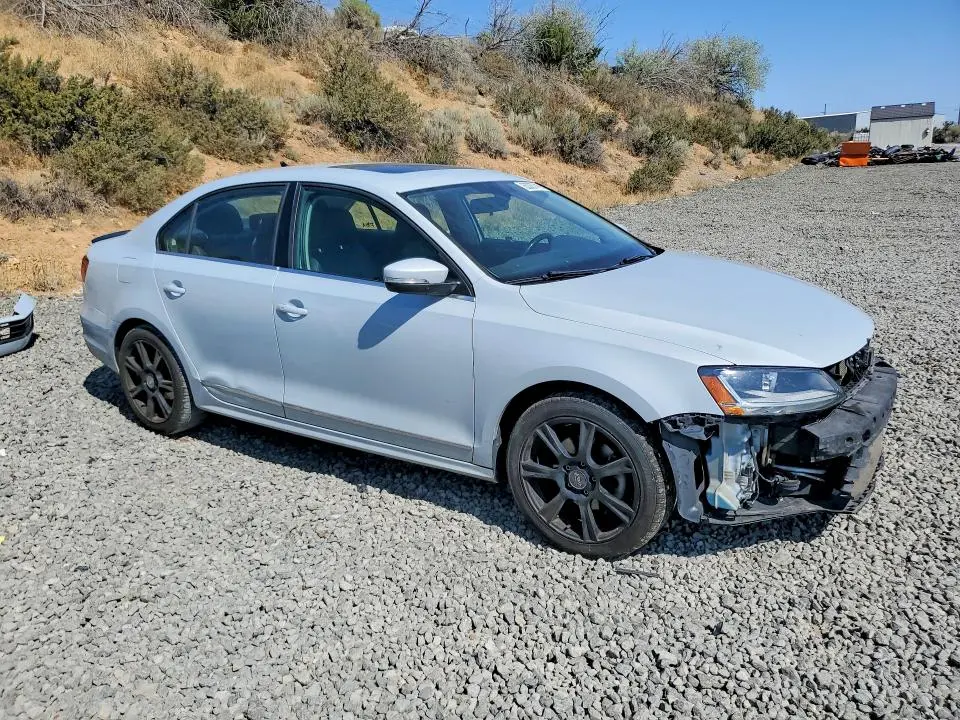 2017 VOLKSWAGEN JETTA SEL  