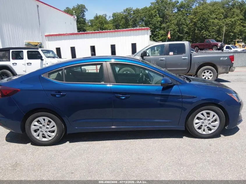 2020 HYUNDAI ELANTRA SE