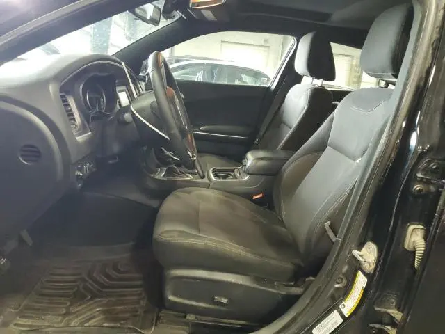 2015 DODGE CHARGER SE  