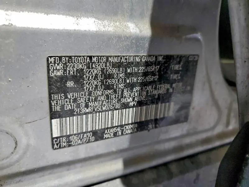 2020 TOYOTA RAV4 XLE  