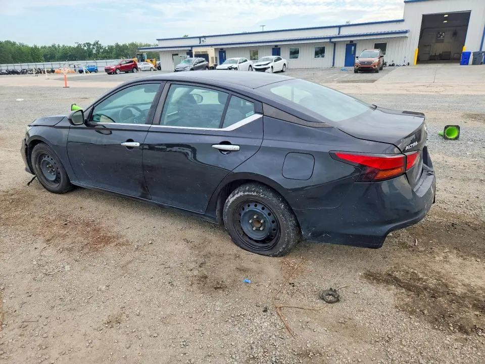 2021 NISSAN ALTIMA S  