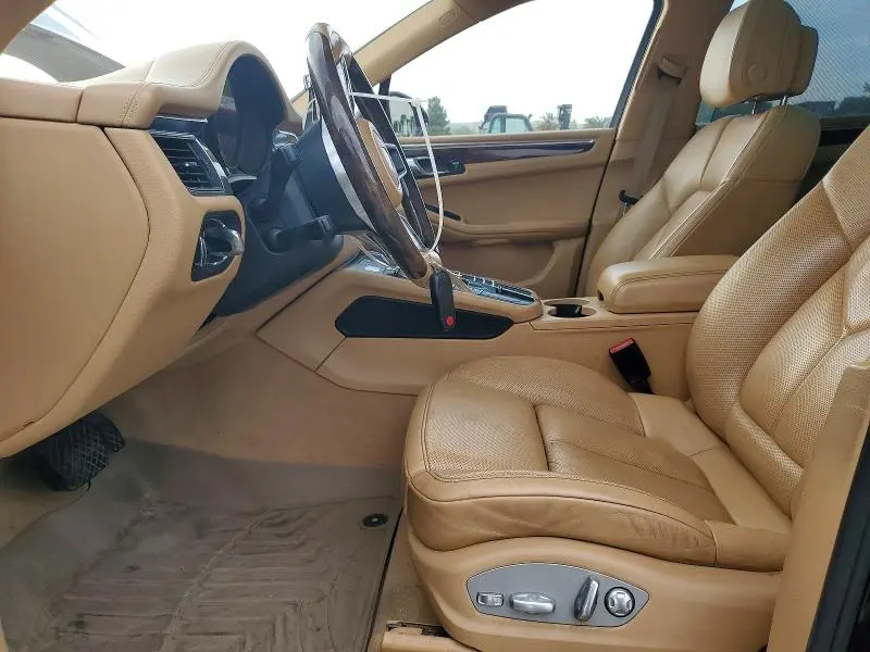 2017 PORSCHE MACAN S  