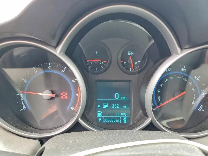 2012 CHEVROLET CRUZE LS  