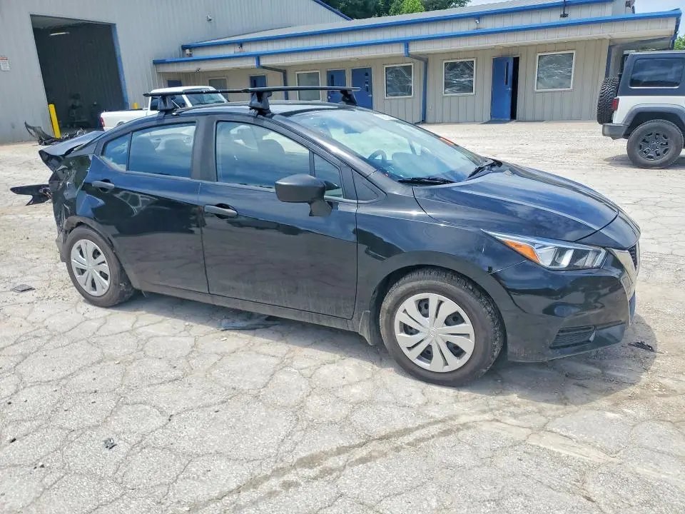 2020 NISSAN VERSA S  