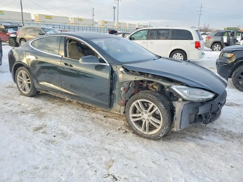 2013 TESLA MODEL S   