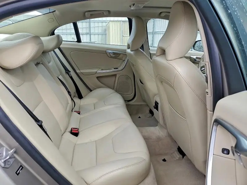 2016 VOLVO S60 PREMIER  