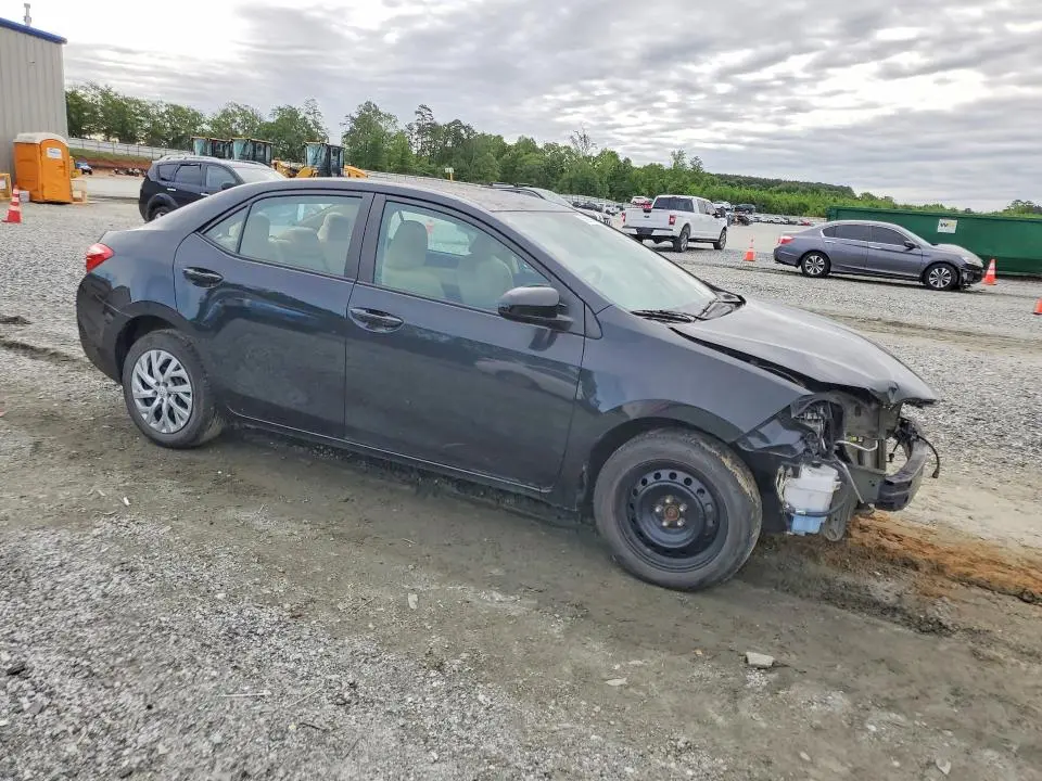 2017 TOYOTA COROLLA LE  