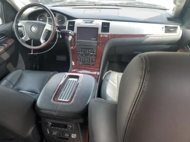 2013 CADILLAC ESCALADE EXT PREMIUM  