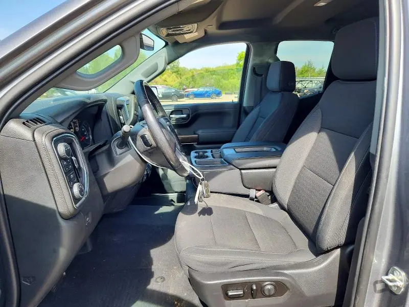 2020 CHEVROLET SILVERADO K1500 LT  