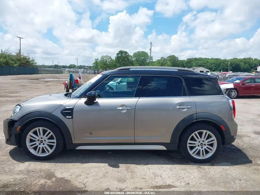 2017 MINI COUNTRYMAN COOPER