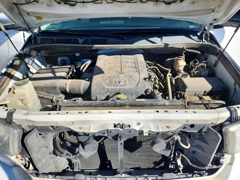 2013 TOYOTA TUNDRA DOUBLE CAB SR5  