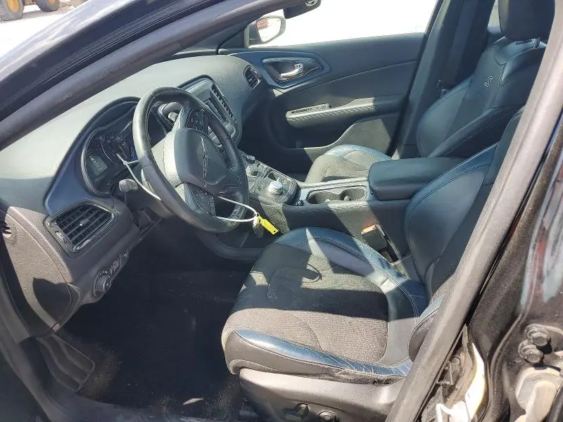 2015 CHRYSLER 200 S  
