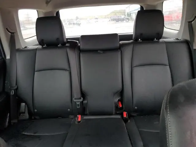 2023 TOYOTA 4RUNNER SE