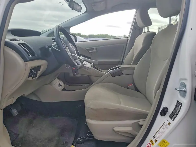 2015 TOYOTA PRIUS TWO  