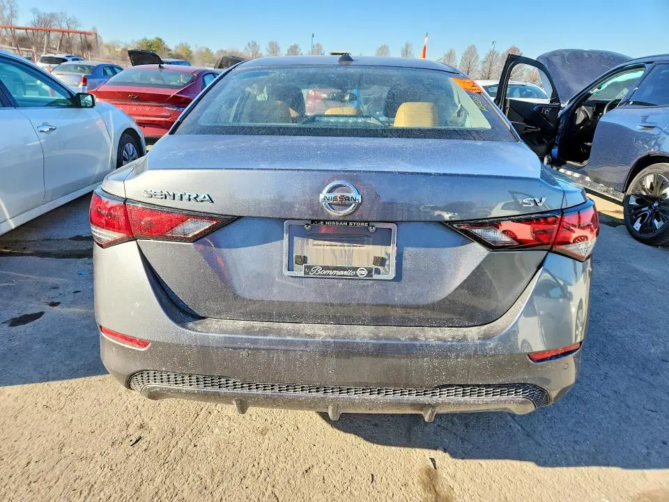 2021 NISSAN SENTRA SV  