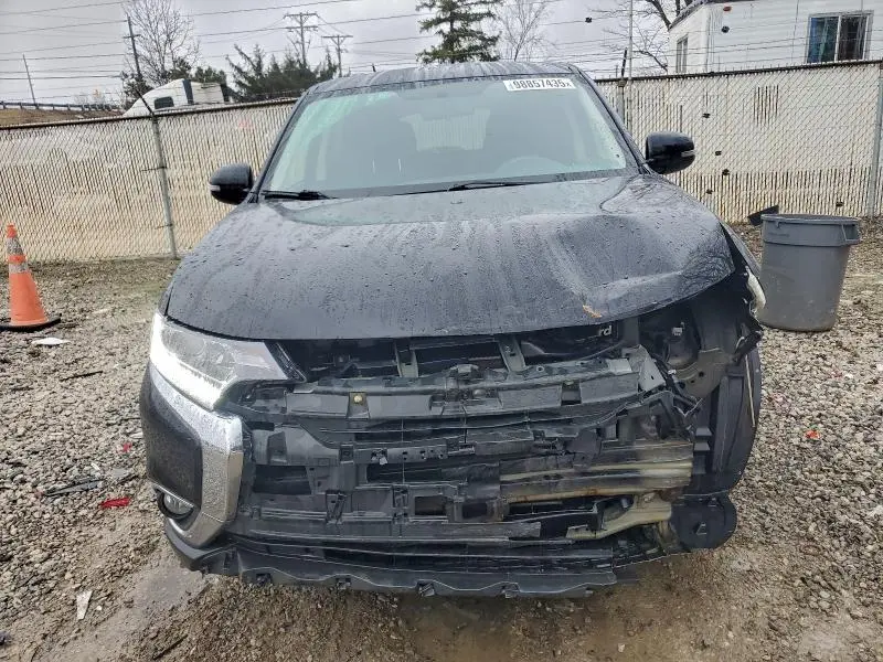 2018 MITSUBISHI OUTLANDER SE  