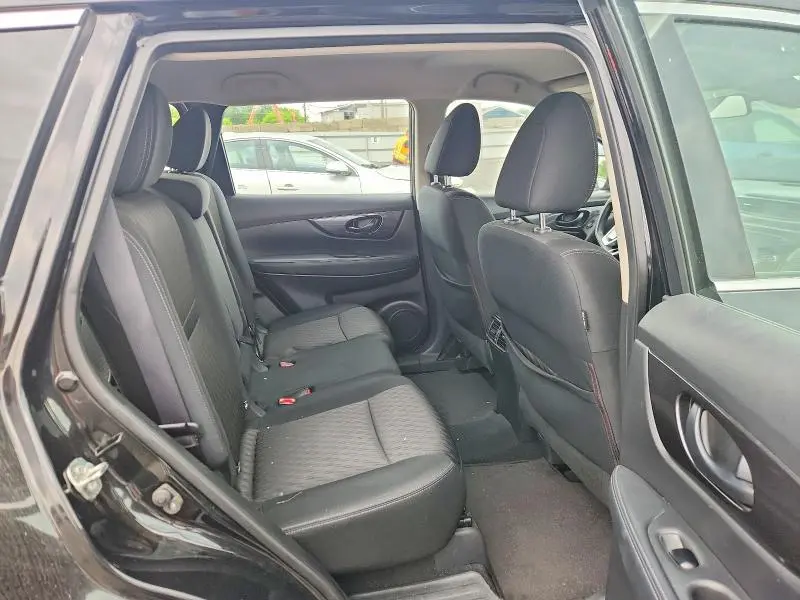2019 NISSAN ROGUE S  