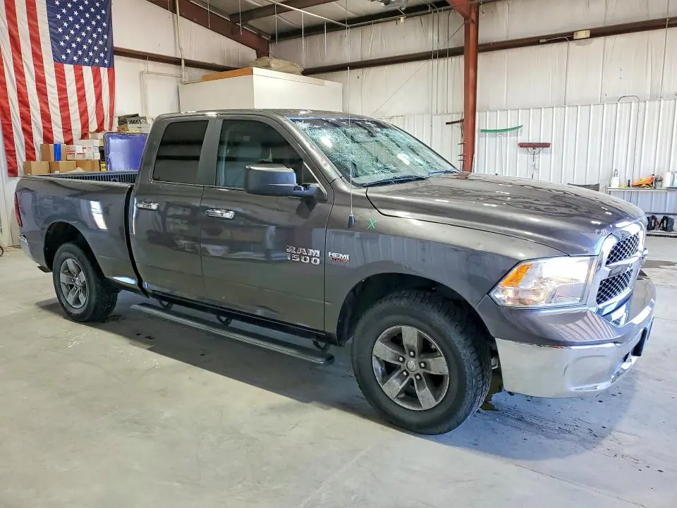 2014 RAM 1500 SLT  