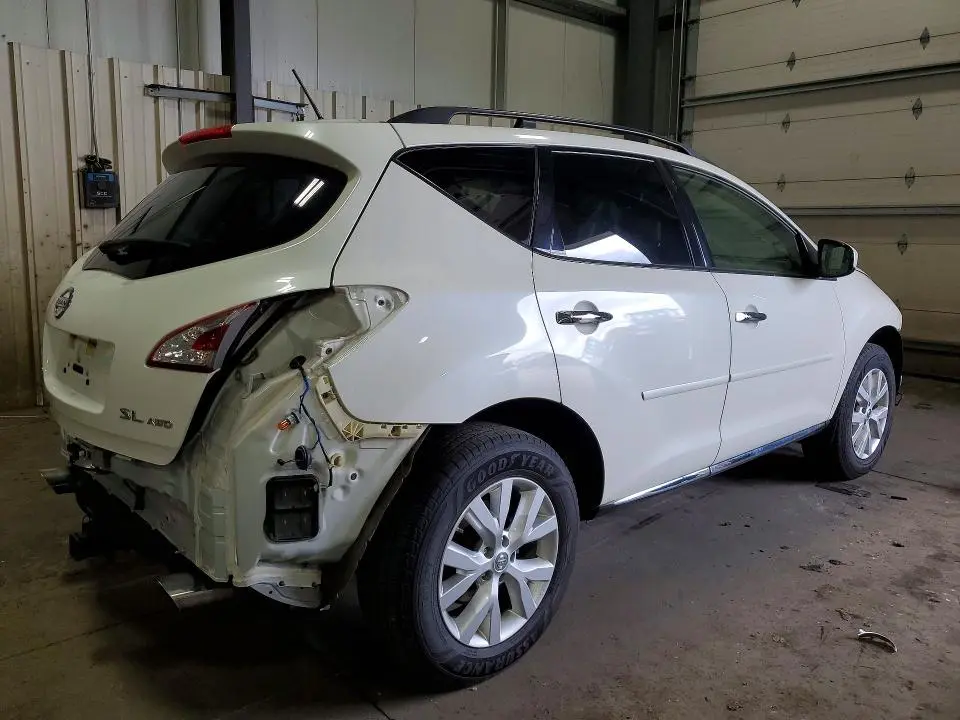 2013 NISSAN MURANO S  