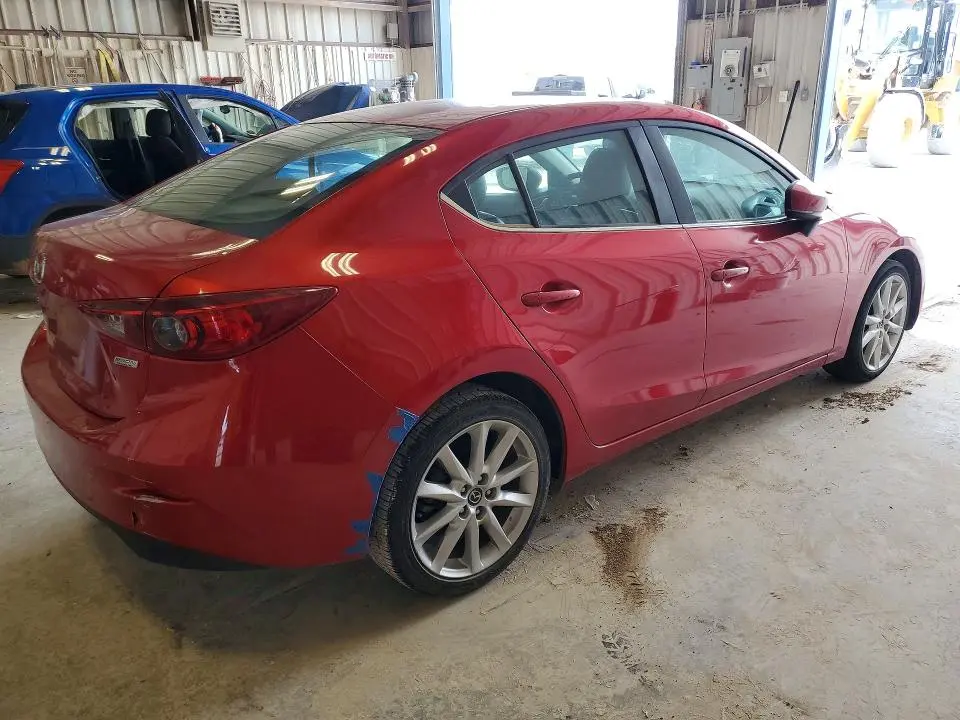 2017 MAZDA 3 TOURING  