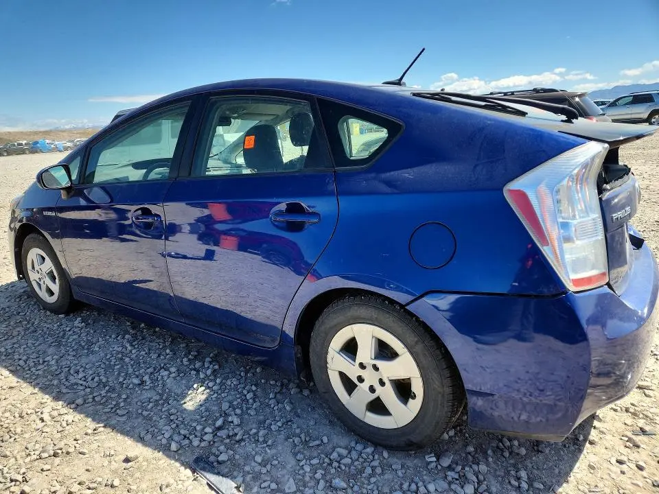 2010 TOYOTA PRIUS II  
