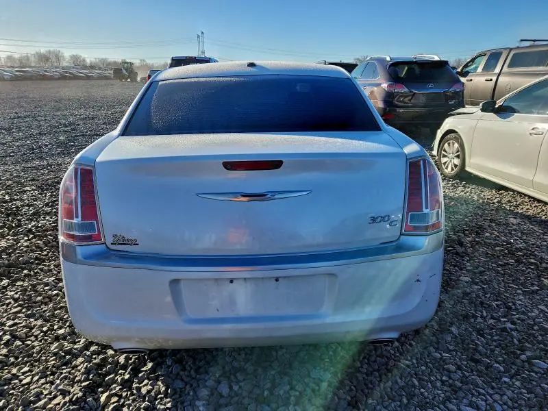 2012 CHRYSLER 300C LUXURY  