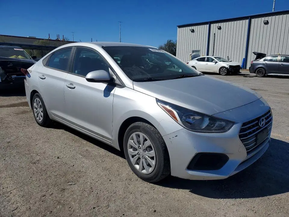 2021 HYUNDAI ACCENT SE  